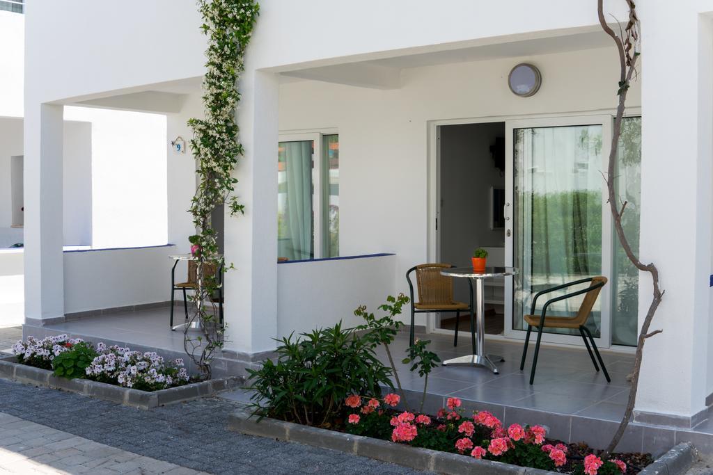 Fiko Hotel โกลเติร์กบูคู ภายนอก รูปภาพ