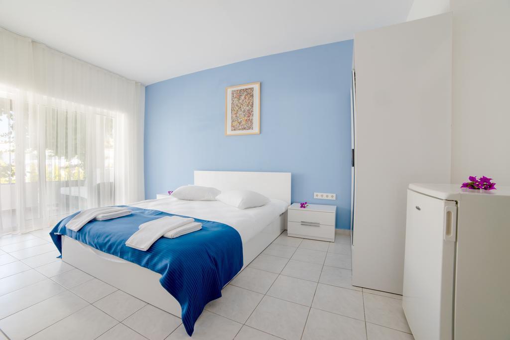 Fiko Hotel โกลเติร์กบูคู ภายนอก รูปภาพ